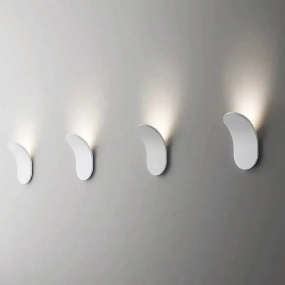 Curved Metal LED Wall Light