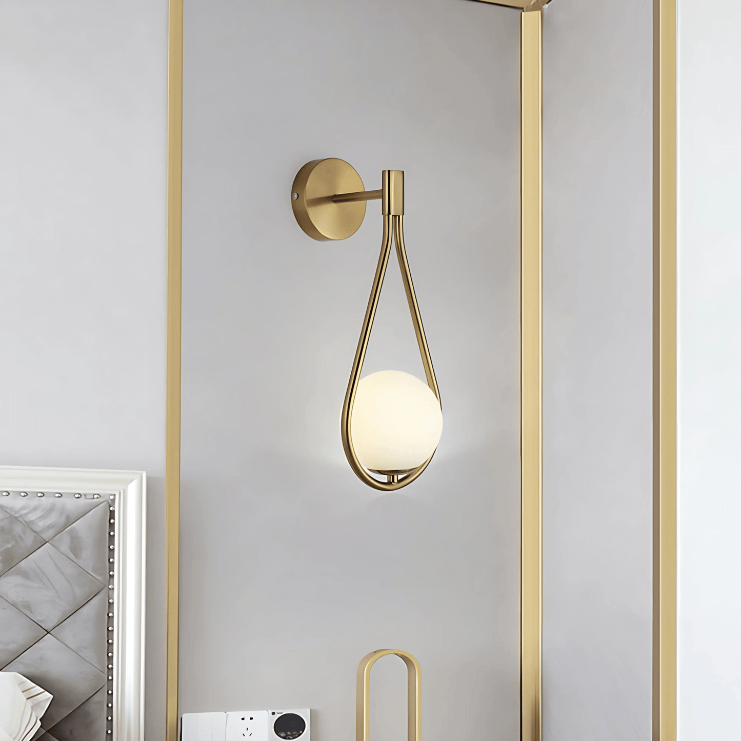 Droplet Gold Or Black Wall Light