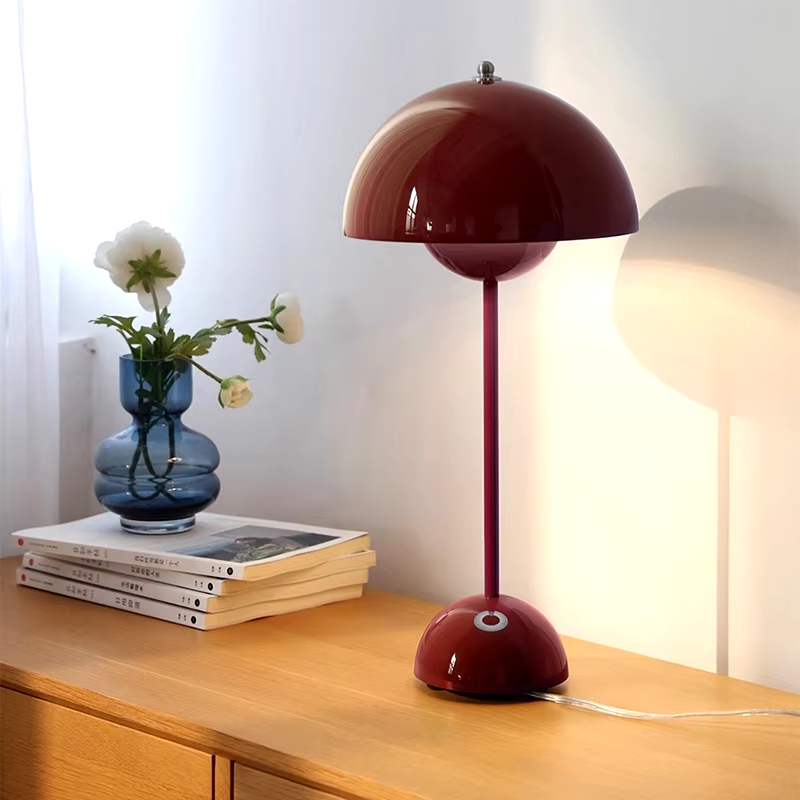 Modern Wireless Table Lamp