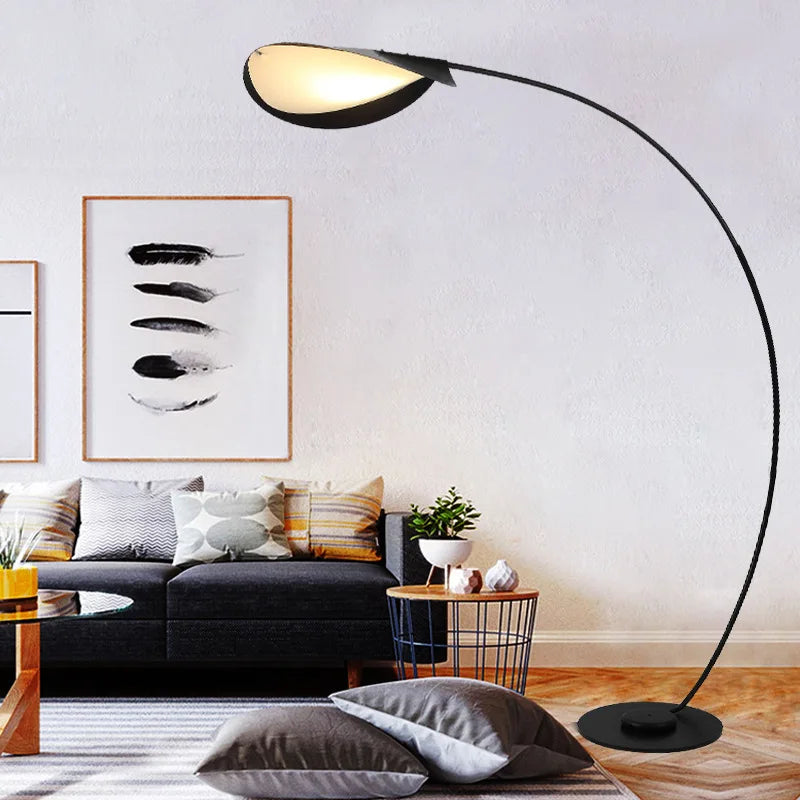 Black Parabola Floor Light
