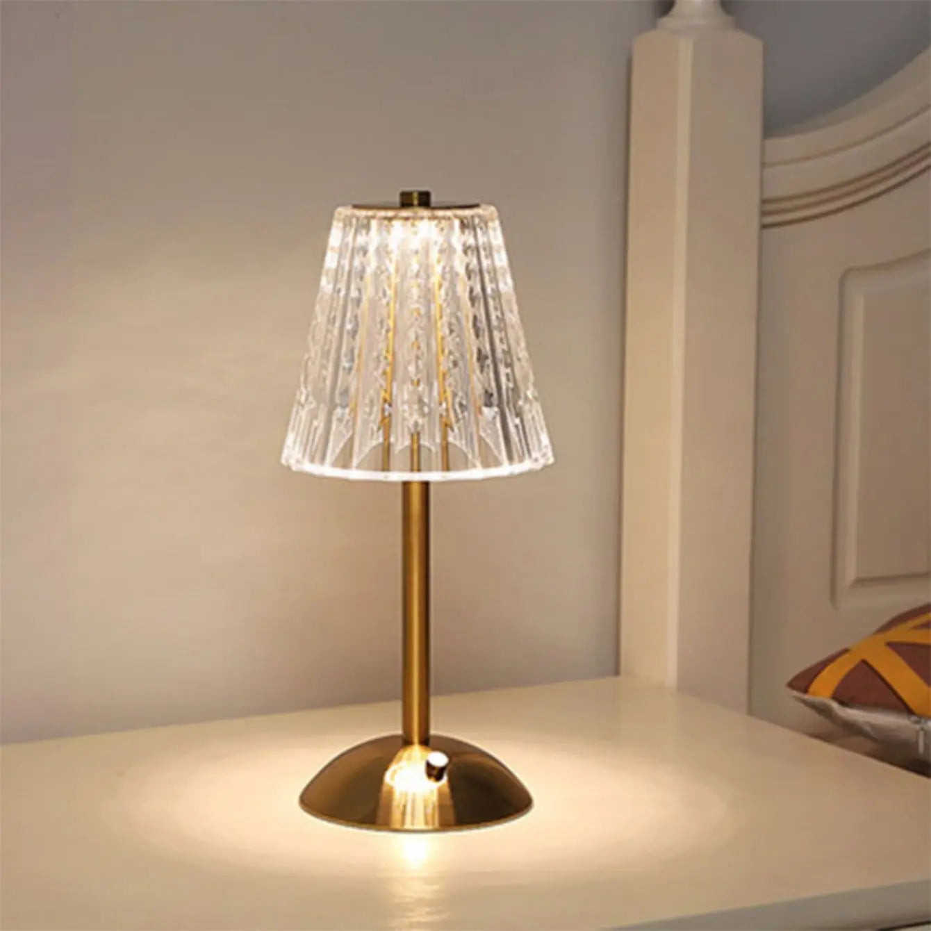 Crystal Wireless LED Table Lamp