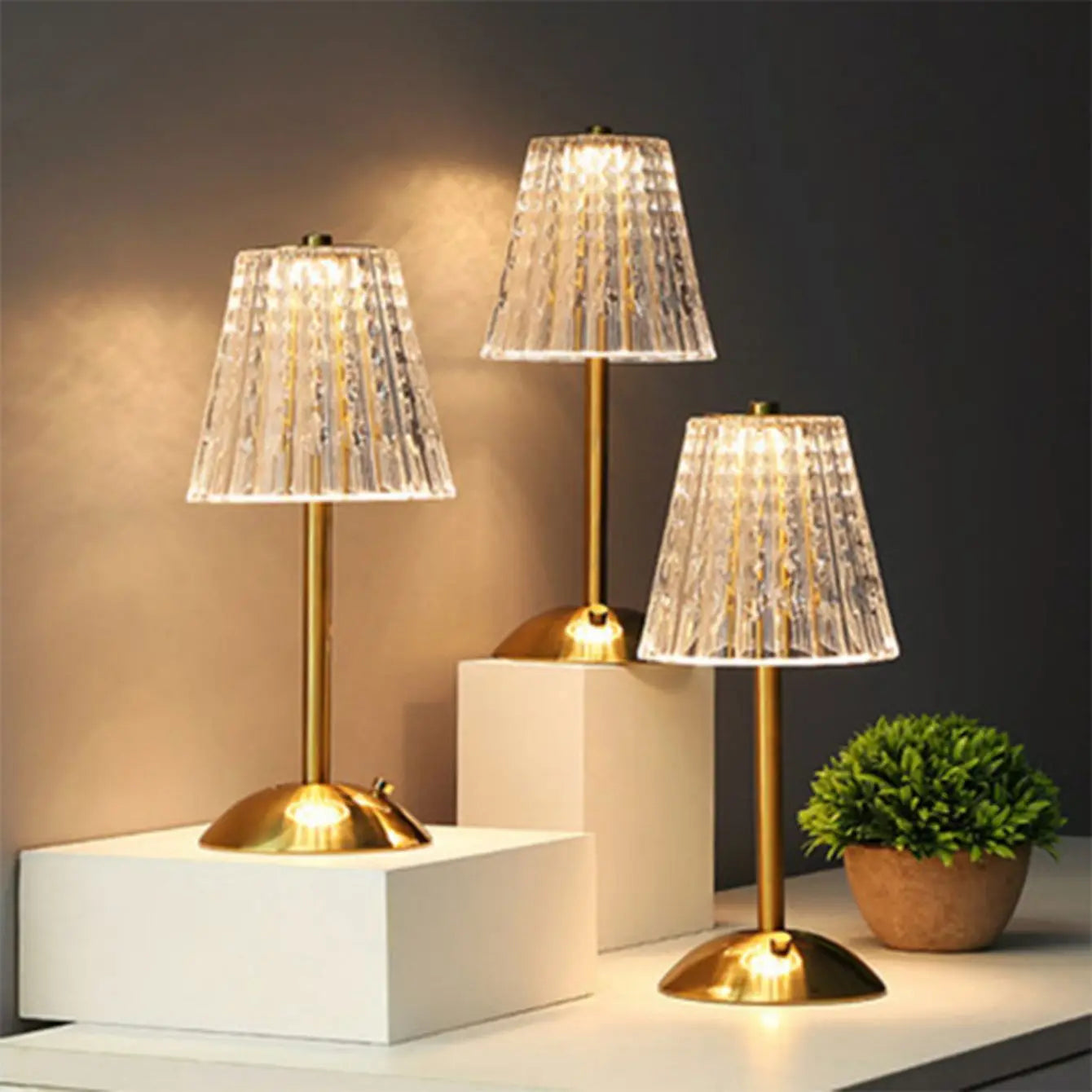 Crystal Wireless LED Table Lamp