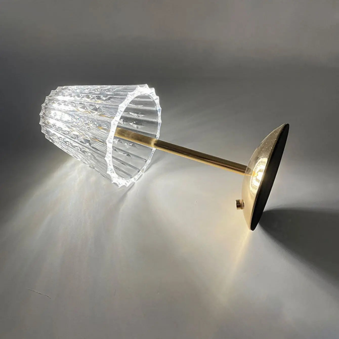Crystal Wireless LED Table Lamp