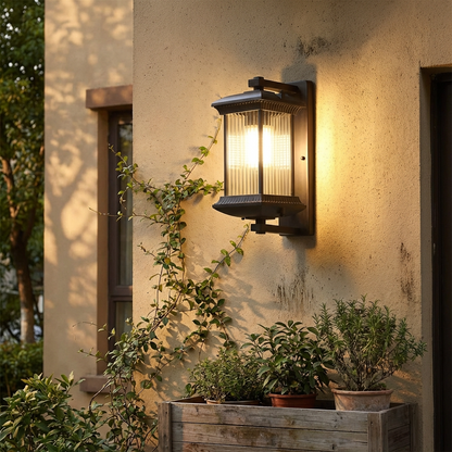 Classic Outdoor Wall Light