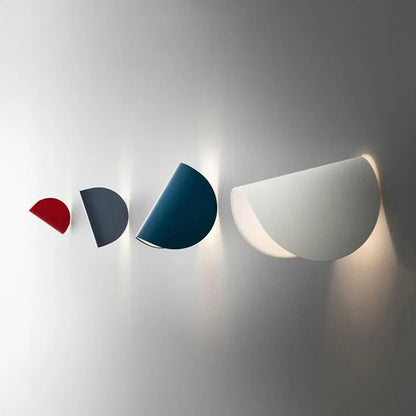 Rotating Twisting Curve Wall Light